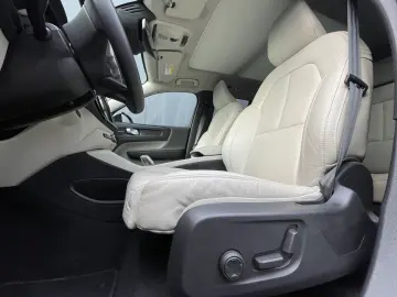 XC40 T5 Ultimate Dark 360° ACC HK HEAT PANO RSI