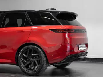 Range Rover Sport D300 3.0 Dynamic HSE