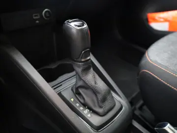 Fabia Combi 1.0 TSI Clever Panorama LED Navi DAB