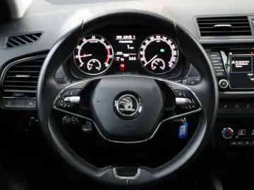 Fabia Combi 1.0 TSI Clever Panorama LED Navi DAB