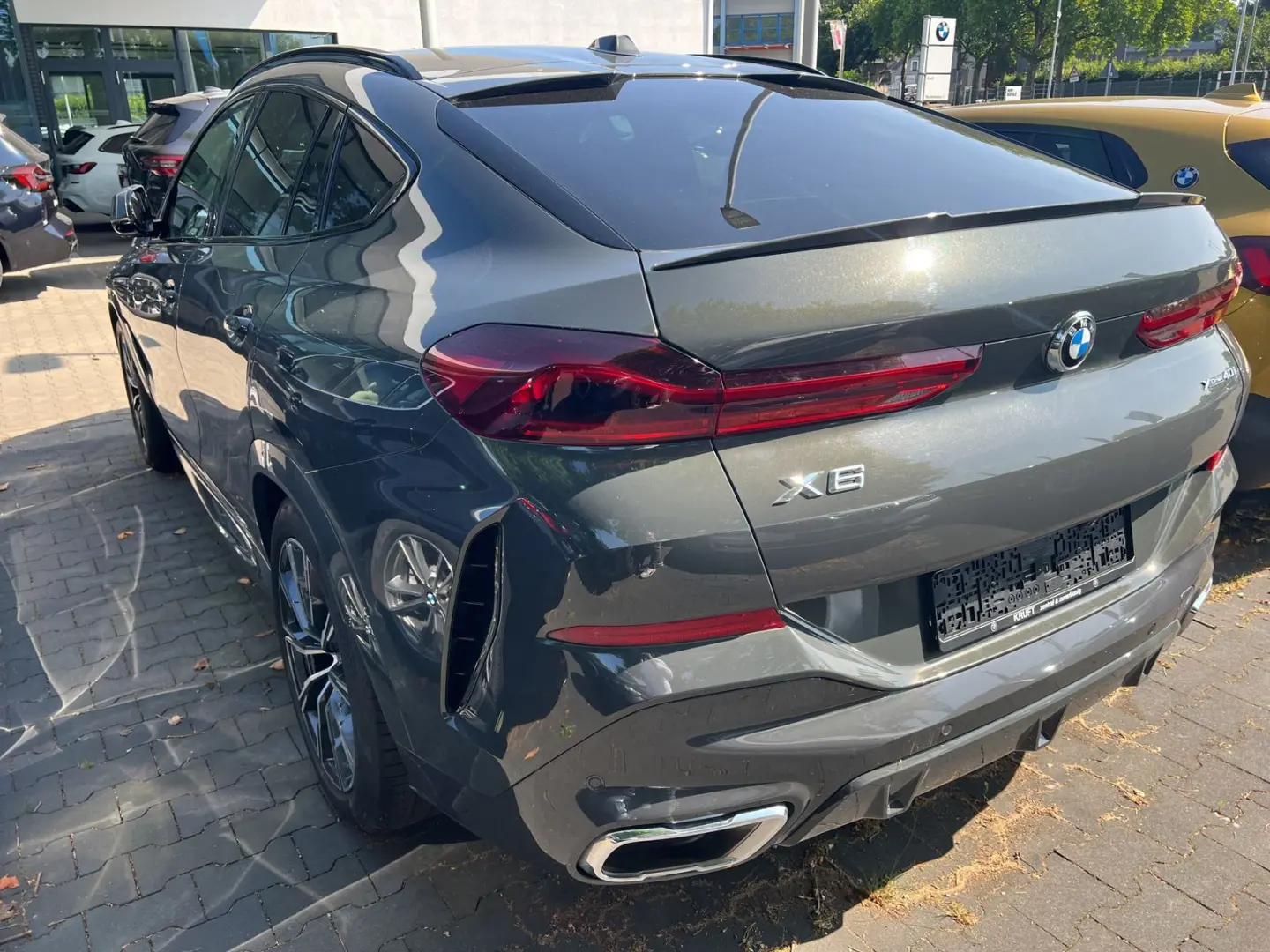 X6 xDrive40i M SPORT+LUFTFEDERUNG+AHK+STANDHZ+KA