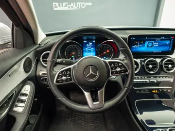 Mercedes Benz C200 mild hybrid