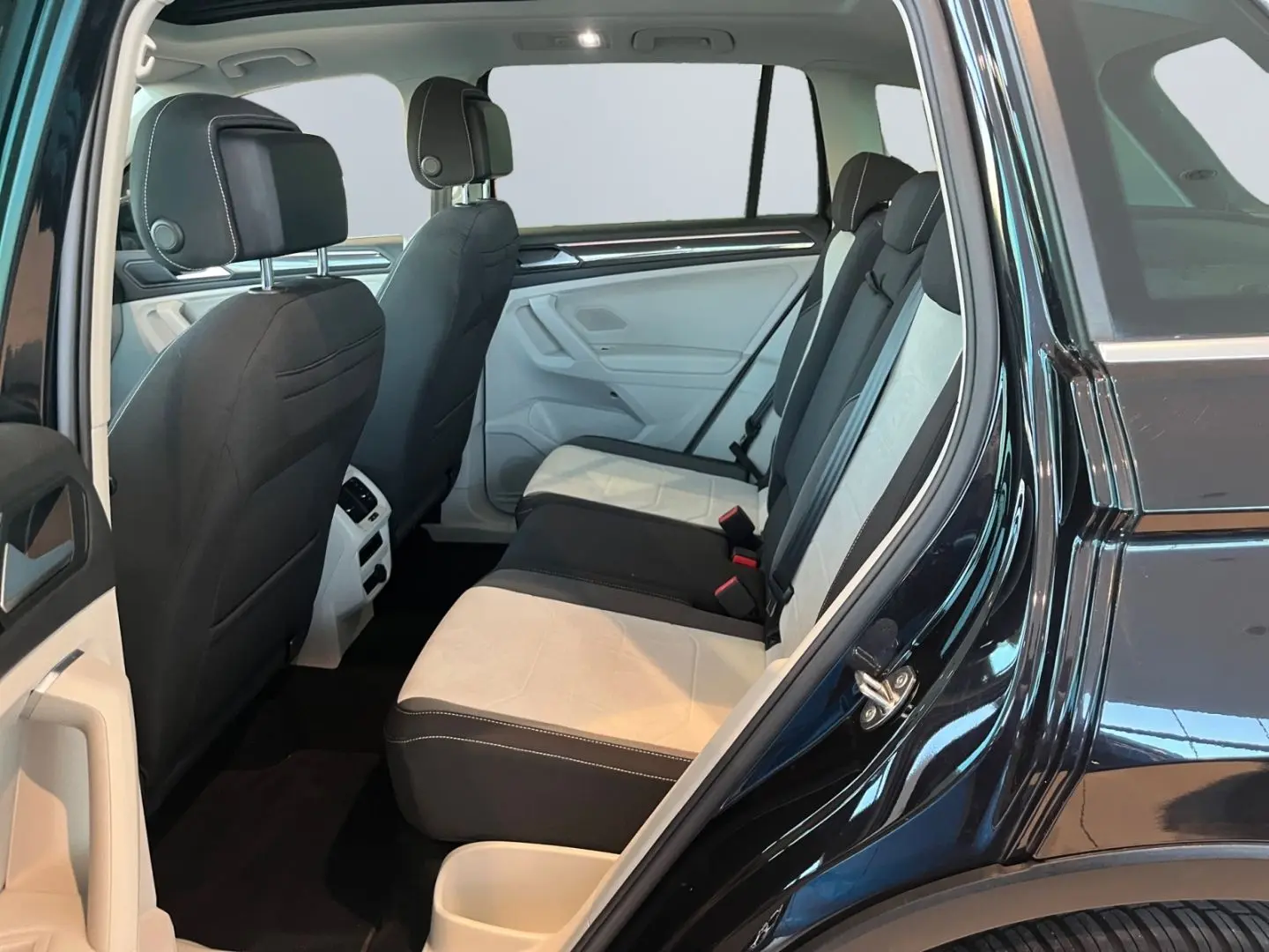 Tiguan 2.0 TDI SCR DSG Elegance Nav*LED*Pano*ACC