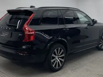 XC90 B5 D AWD Plus Dark 7SITZ+PANO+AHK+360+H&K+
