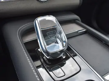 XC90 B5D AWD Autom. Inscription*STDHZG*360°*LUFT