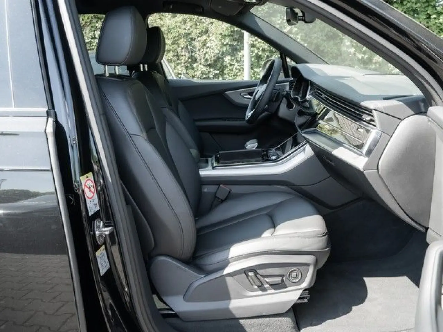 Q7 55 TFSI quattro S line ACC HuD Pano AHK Matri