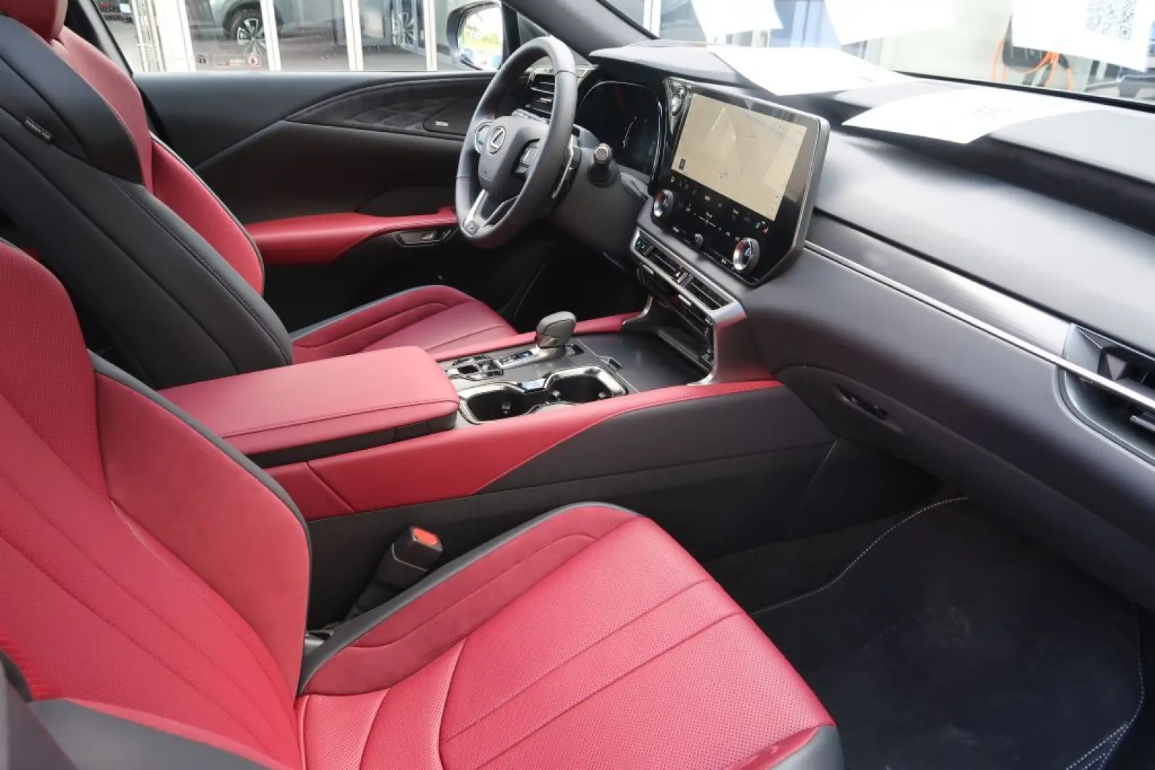 Lexus RX 500 h F SPORT+ Interieur-Paket, Pano