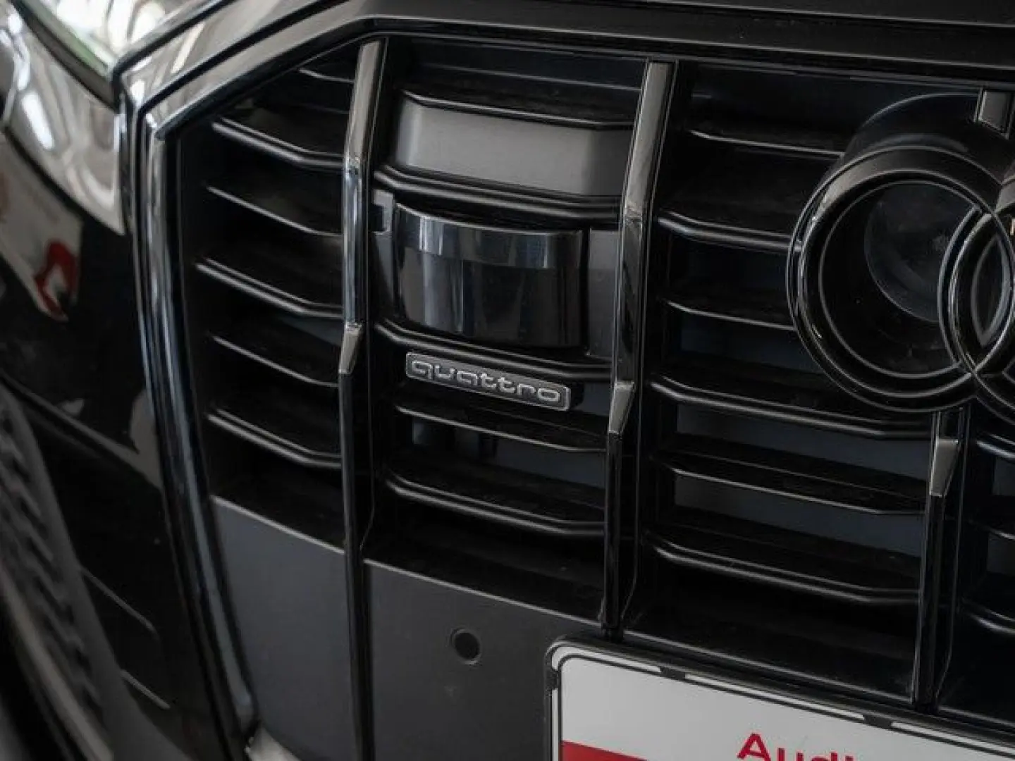 Q7 55 TFSI quattro S line Luftfed. AHK Kameras M