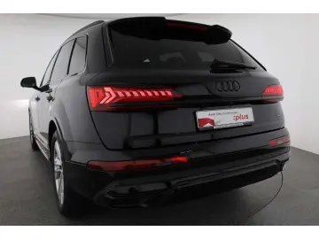 Q7 55 TFSI quattro S line