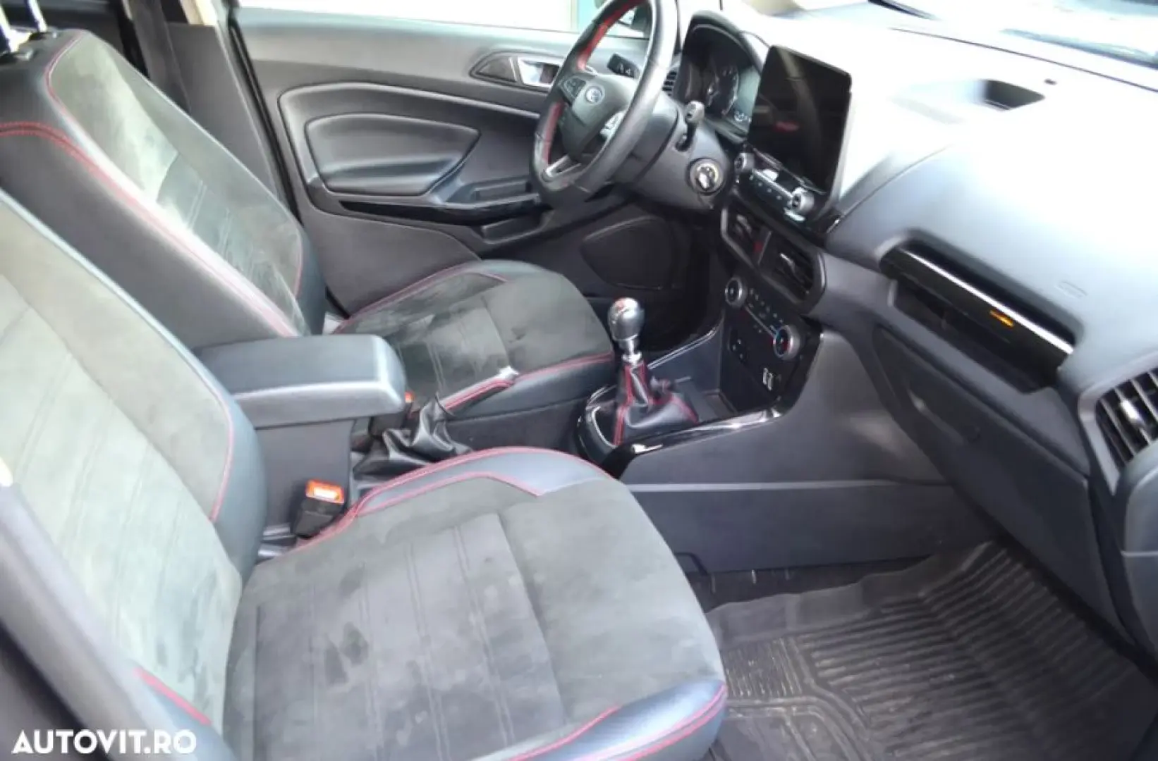 Ford EcoSport 1.0 EcoBoost 125 CP ST-Line