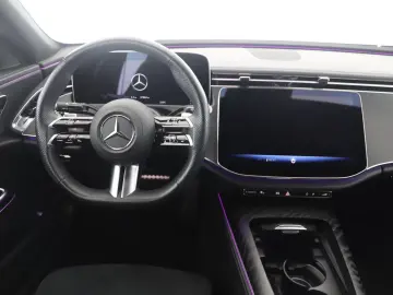 E 200 AMG Line 2x LED+MBUX+NIGHT+DISTR+19''+WIPA