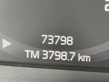 XC40 T2 Momentum Core CAM CC LKA TOWBAR 17'