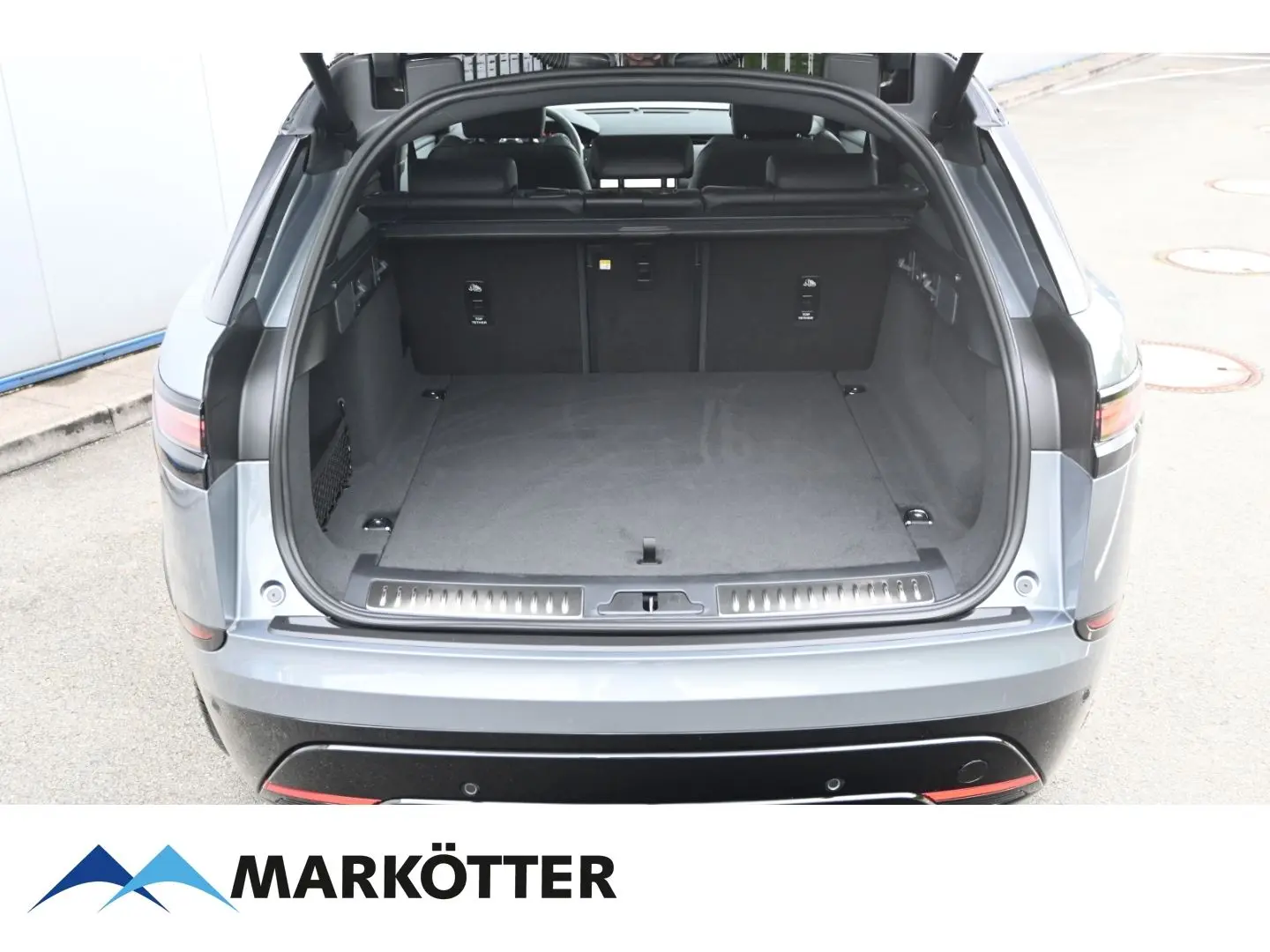 Range Rover Velar D300 Dynamic SE/MY24/Black/Hea