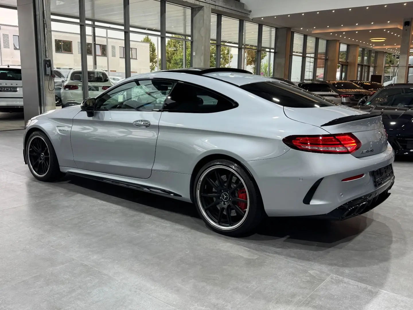 C 63 S AMG Coupe*Pano*Multibeam*Carbon*Burmester