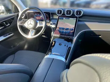 GLC 200 4M Avantgarde AdvPLus+MBUX+Pano+Dist+AHK