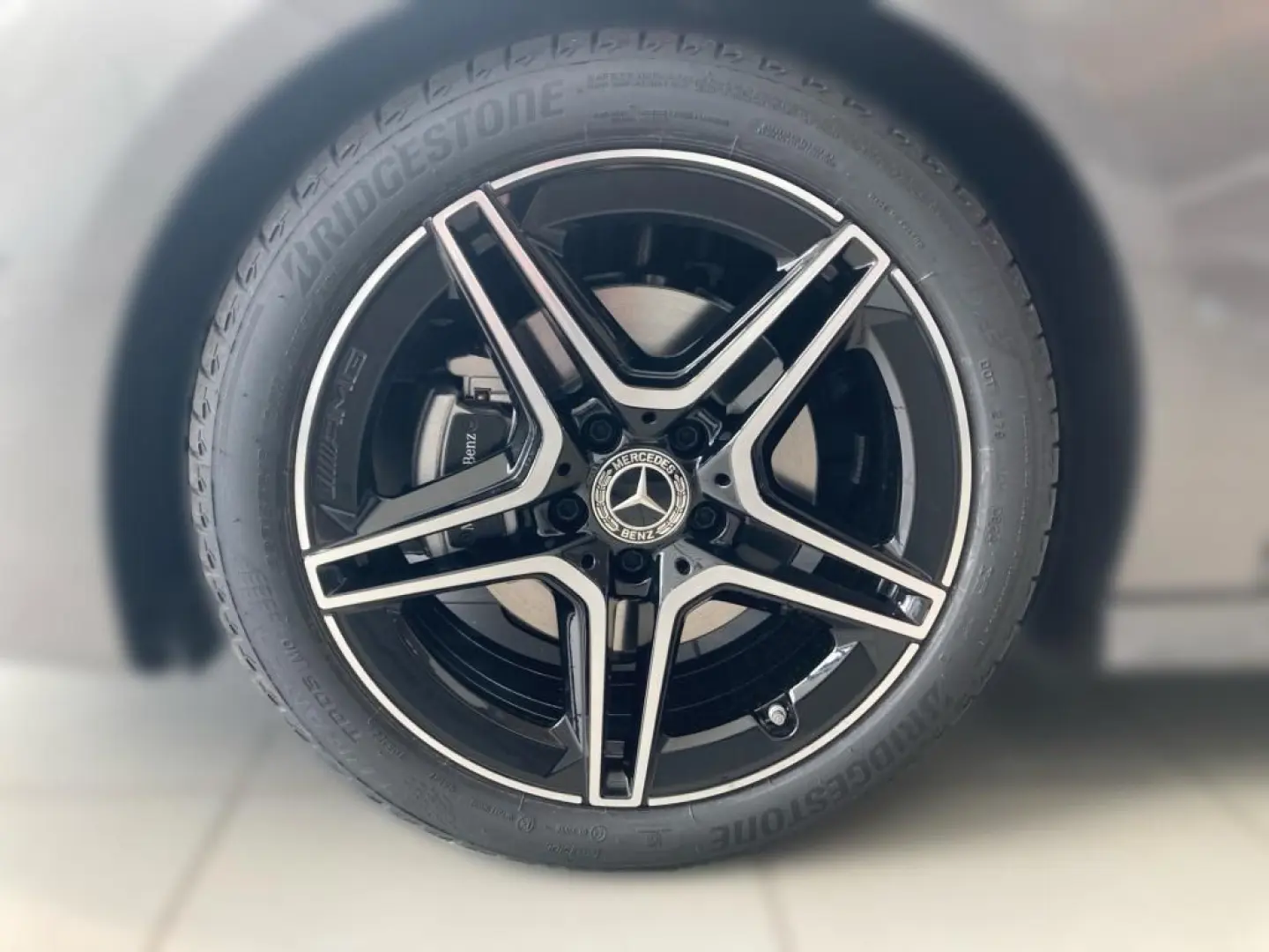 CLA 180 EDITION AMG-Line+Night+KEYLESS+DISTRONIC