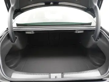 CLA 180 Star Edition | Achteruitrij kamera | DAB