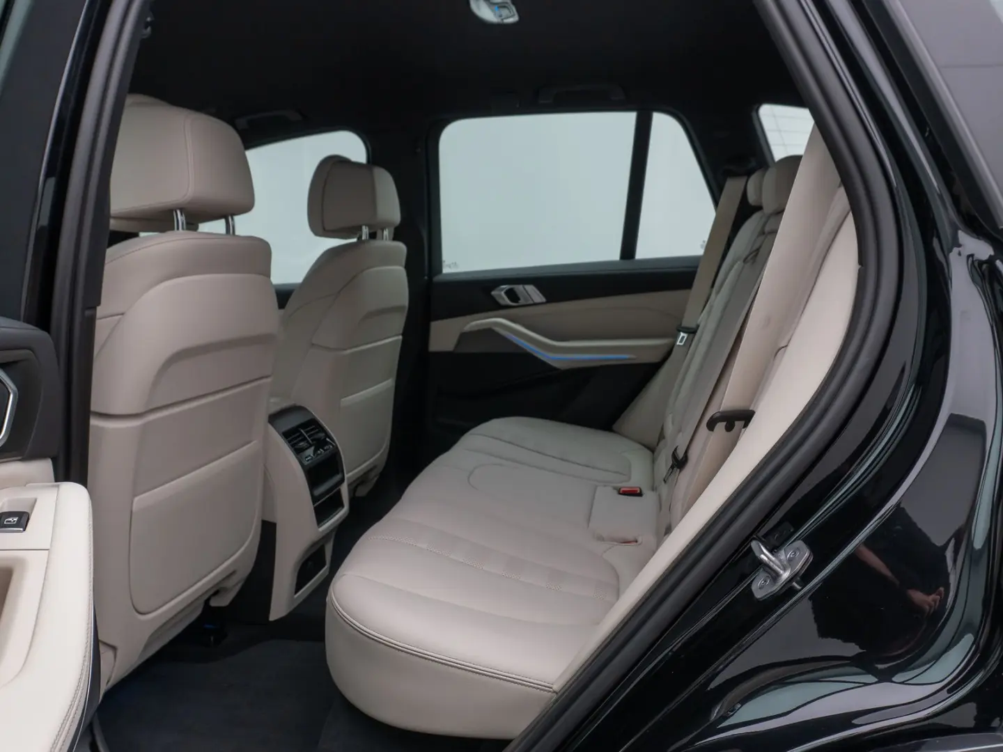 X5 xD45e M Sport Kamera HUD DAB Alarm 21Zoll