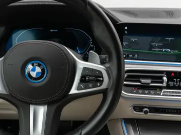 X5 xD45e M Sport Kamera HUD DAB Alarm 21Zoll