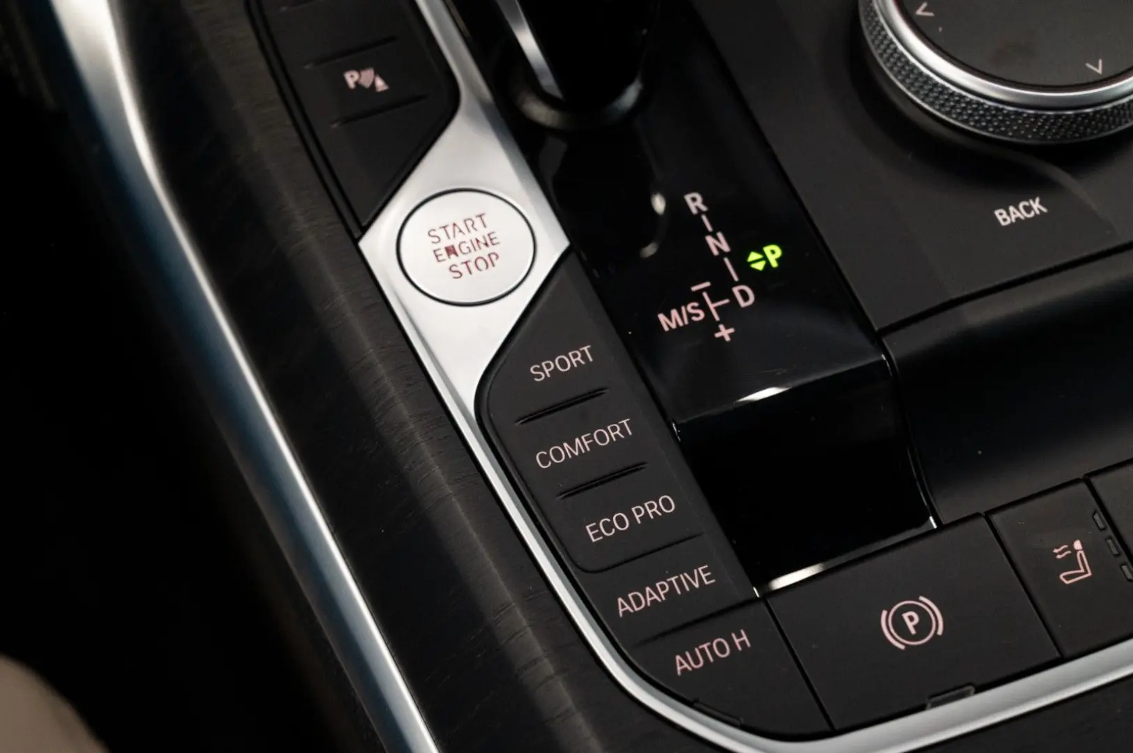 M440i Cabrio|HEAD-UP|MEMORY|LEDER|ACC|HI-FI|NAVI