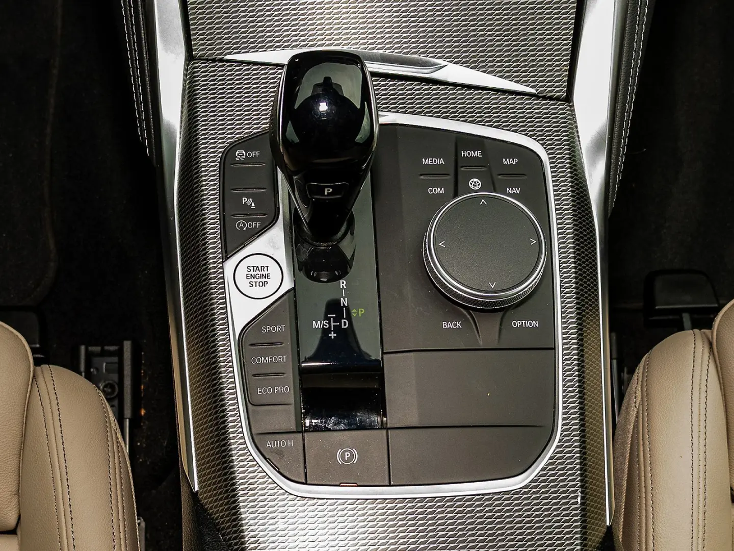 430iA Coupé M Sportpaket HUD DAB Kamera LED 1VB