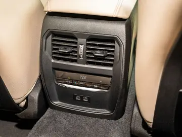 430iA Coupé M Sportpaket HUD DAB Kamera LED 1VB