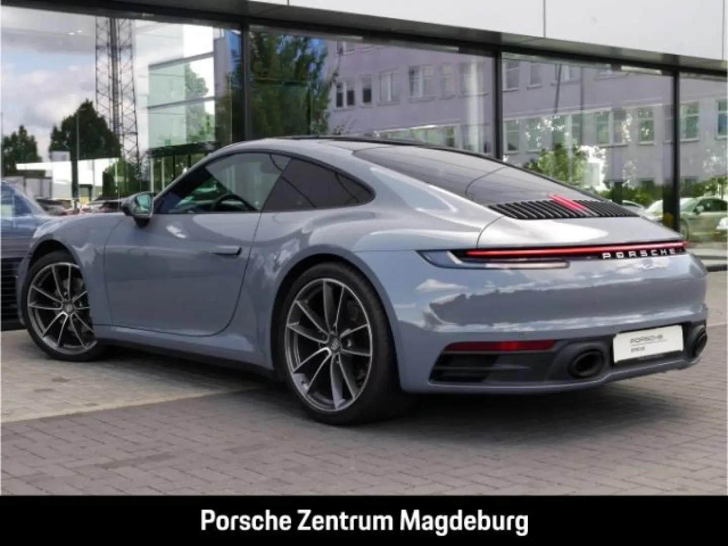 Porsche Carrera 992 (911)