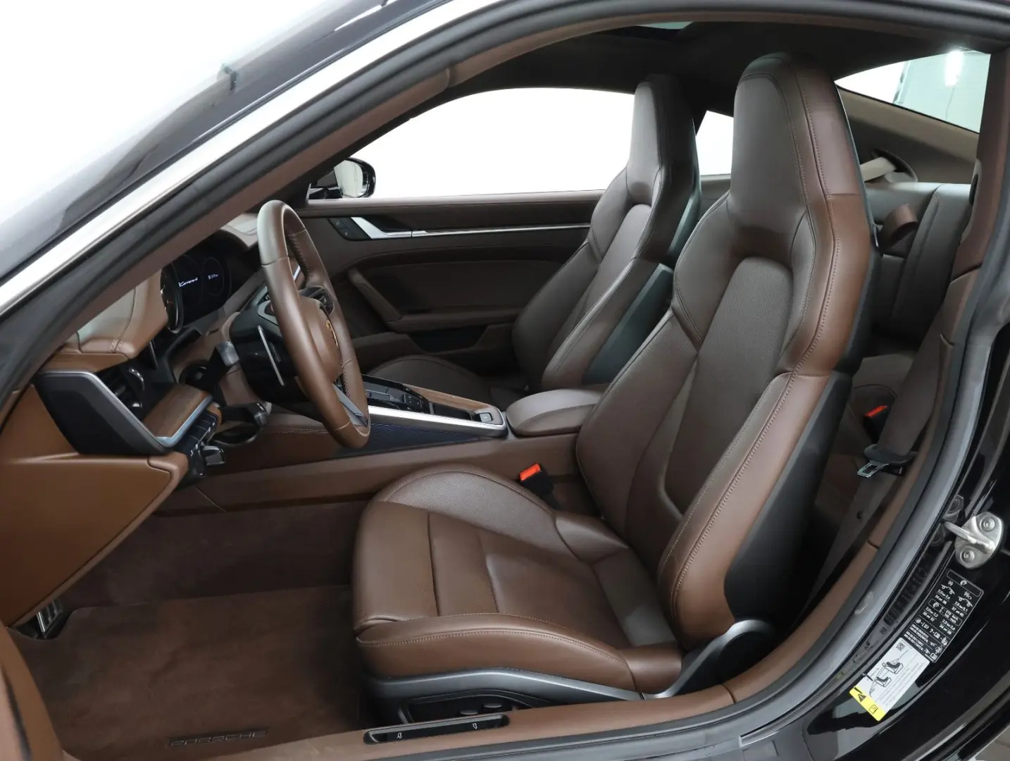 Porsche 911 Carrera 4