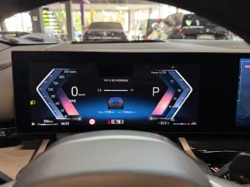520i M Sport~PANO~LED~KAMERA 360°~HEAD-UP