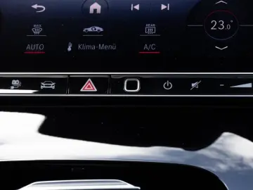 C 300 e AMG/Wide/LED/Pano/360/Memory/Night/18''