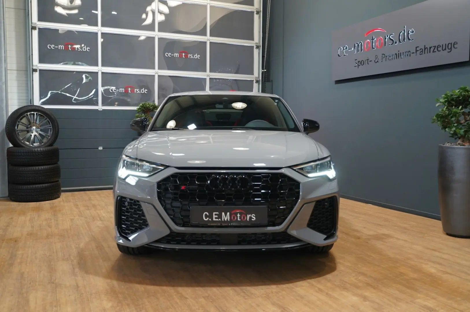 RS Q3 Sportback 2.5 TFSI 280km/h*SONOS*AHK*ACC