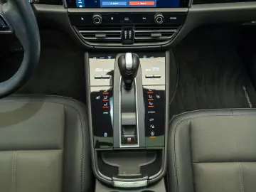Porsche Macan 2.0 / 195 kW, turbo FSI