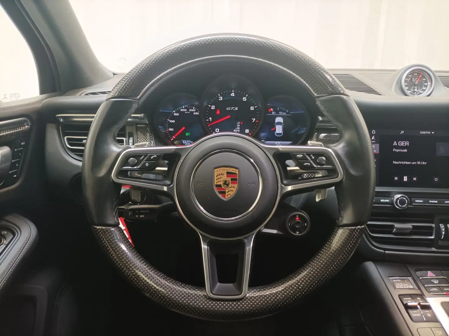 Macan GTS AHK|Luftfederung|Pano|