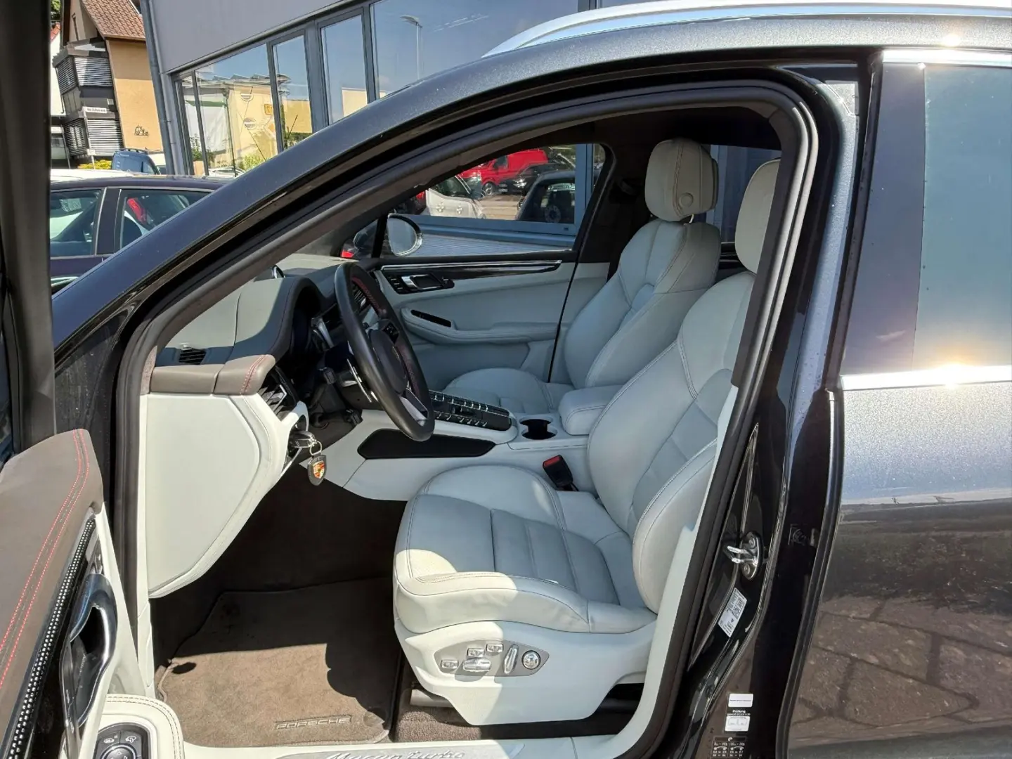 Macan Turbo/SehrGepflegt/Leder/Standheizung/Klap