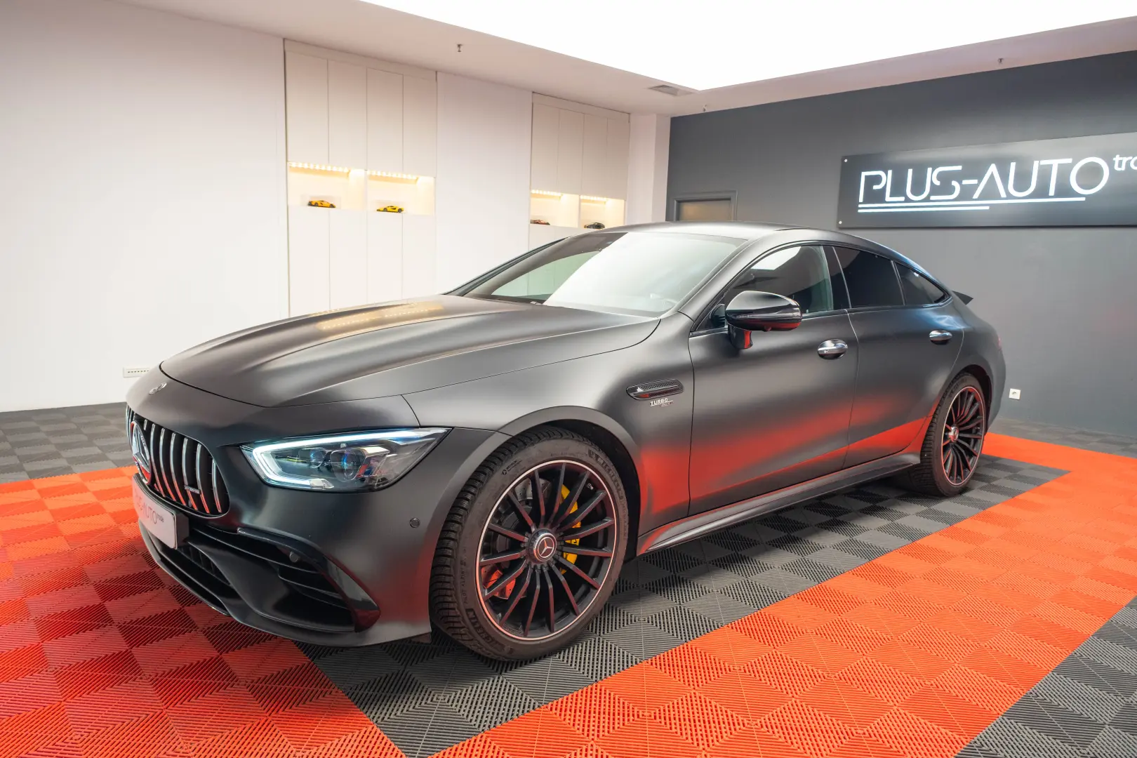 Mercedes-Benz Gt amg 43