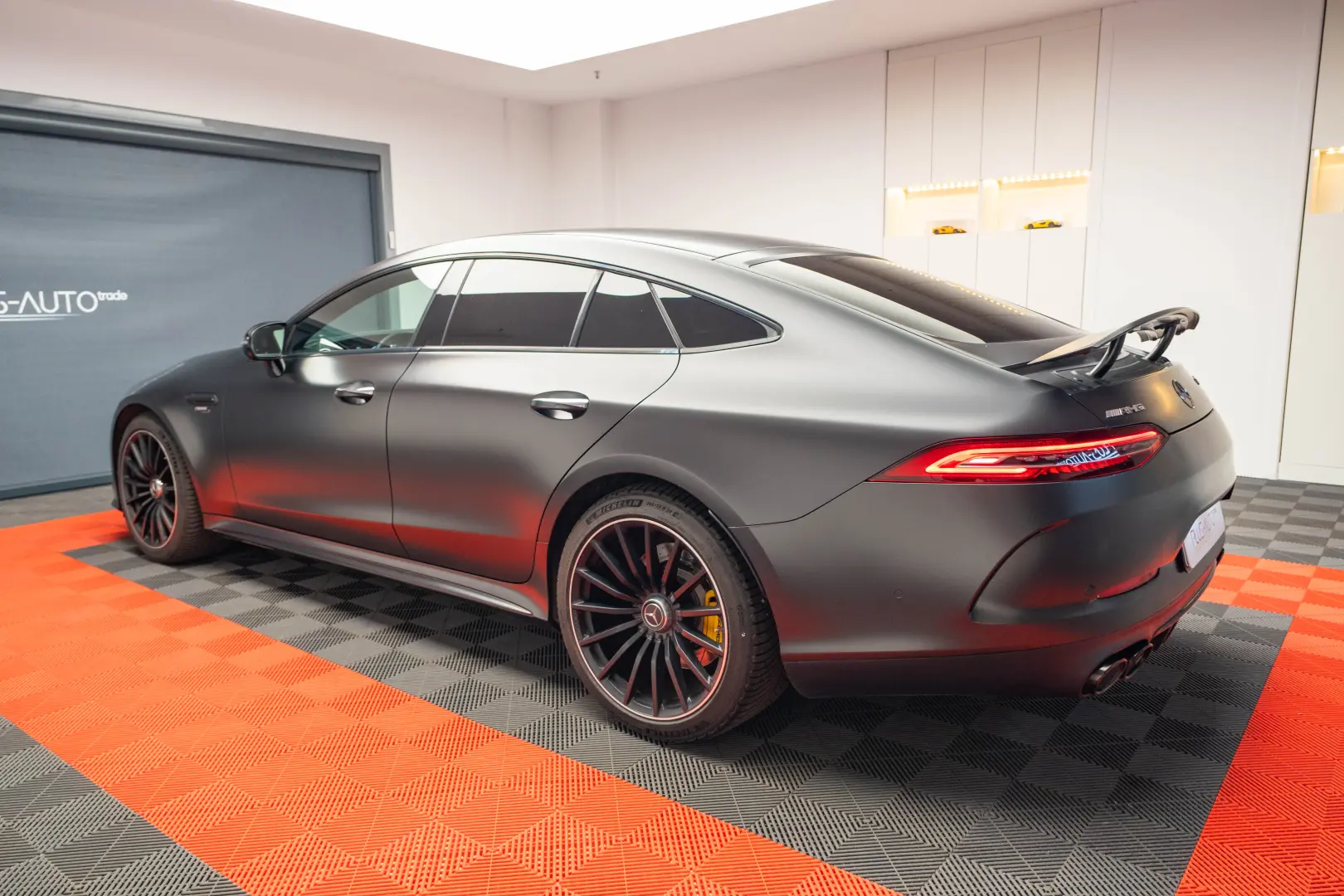 Mercedes-Benz Gt amg 43