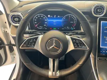 GLC 300 e 4matic Avantgarde *Kamera+360°+Memory