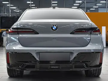 740d xDrive M Sport Mild Hybrid Sportautomatic
