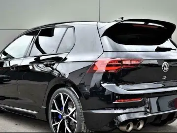 Volkswagen Golf R 2.0 TSI 4MO DSG R-Performance