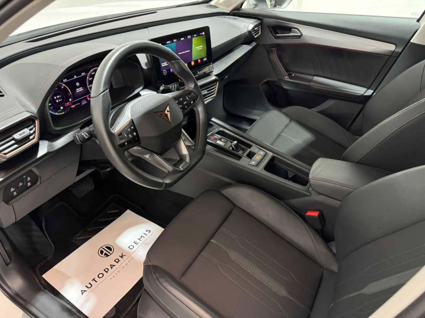 Formentor 1.4 TSI e-Hybrid/ACC/AMBIENTE/LED/LANE