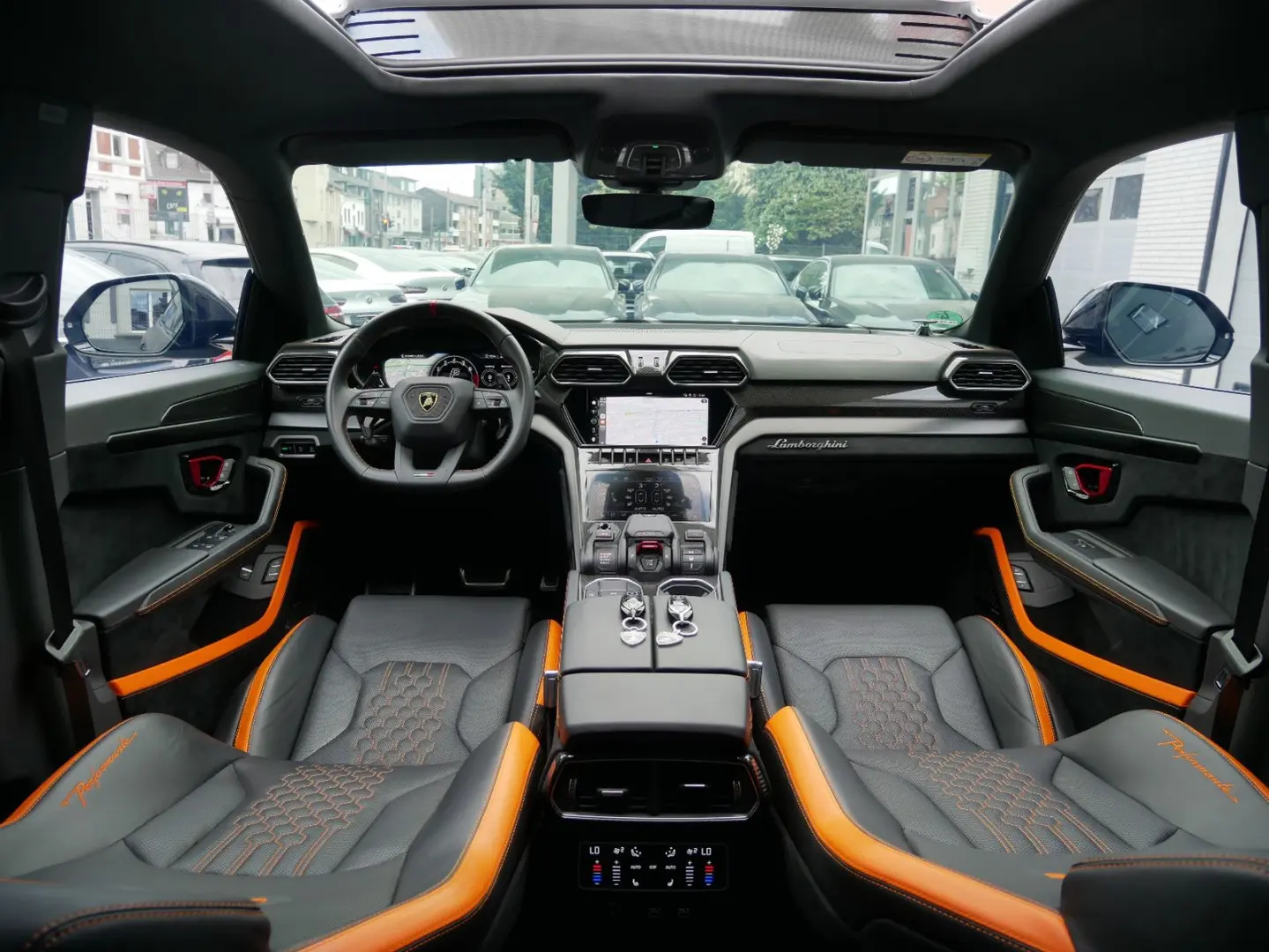 Urus 4.0 V8 Performante 60th Anniversary MaxVoll