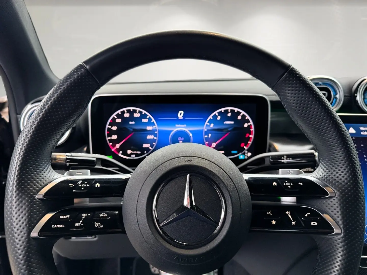 GLC200 Coupé AMG Line 4MATIC | Night-Paket |