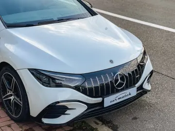 Mercedes-Benz EQE 43 AMG