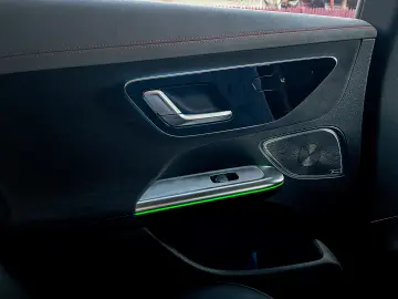 Mercedes-Benz EQE 43 AMG