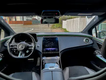 Mercedes-Benz EQE 43 AMG