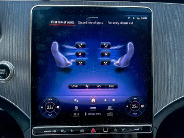 Mercedes-Benz EQE 43 AMG