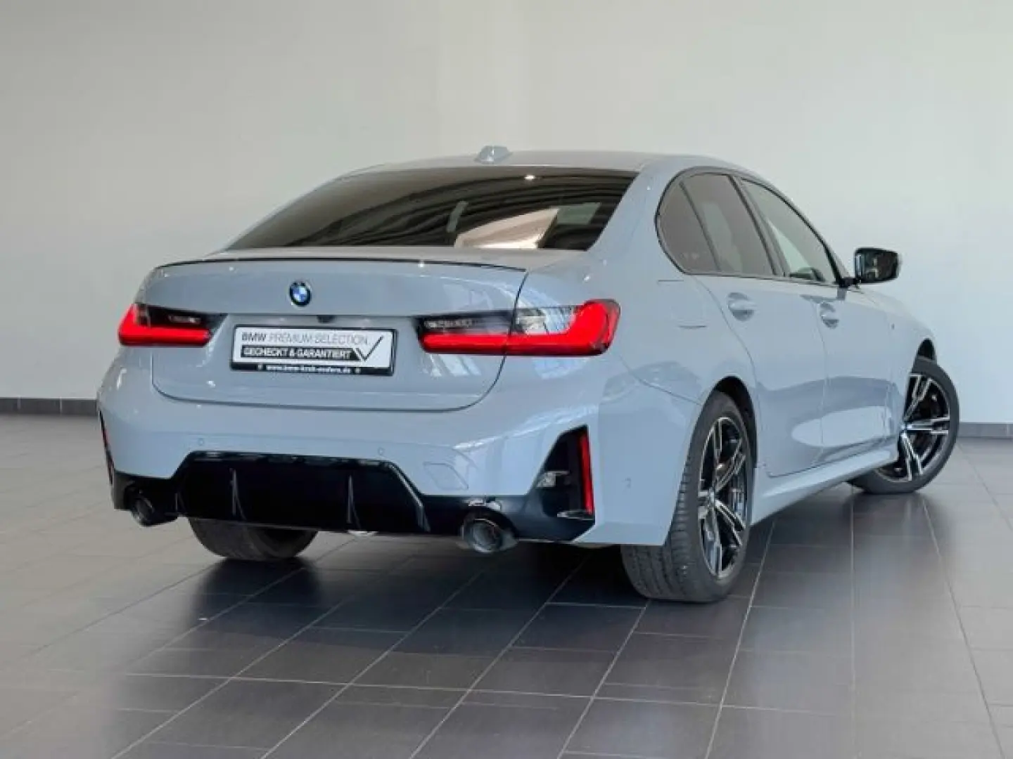 330 i xDrive M Sport Pro+HUD+ACC+AHK+HarmanKardo