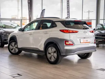 Hyundai Kona 42kWh