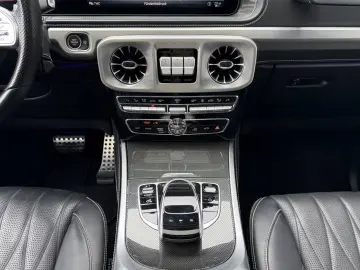 G 400 d AMG STRONGER THAN TIME Distro+STH+Night+