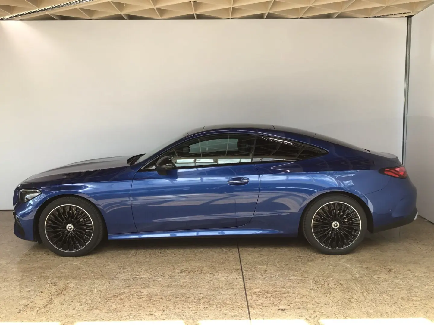 CLE 200 Coupé AMG Plus/Night/Pano/Digital/Burmes